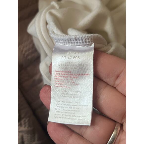 Burberry Baby Footed Lamb Onesie Size 6m - Picture 6 of 6